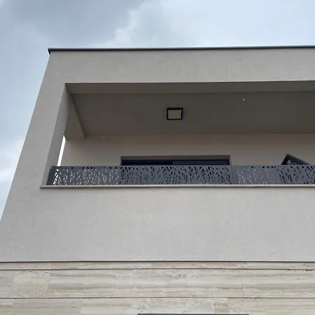 Гостевой дом Sobe Delux Водице